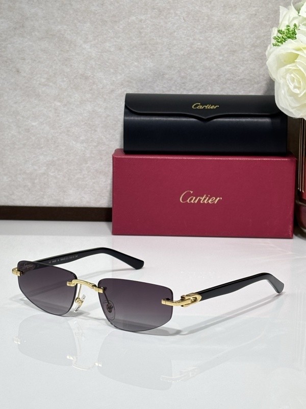 Cartier Sunglasses AAAA-10410