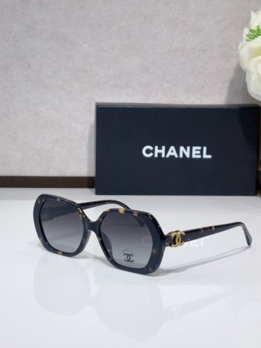 CHNL Sunglasses AAAA-5844
