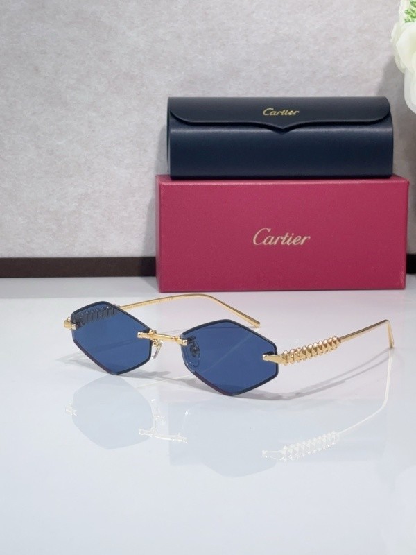 Cartier Sunglasses AAAA-10069
