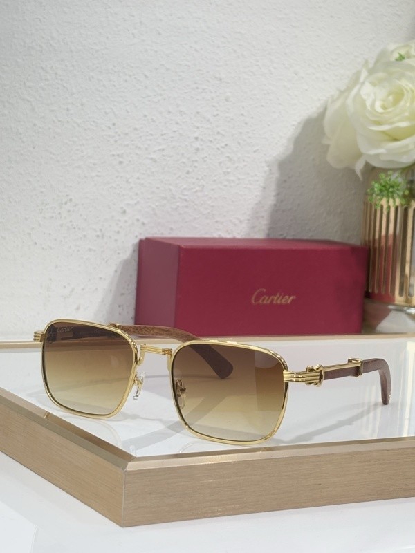 Cartier Sunglasses AAAA-10921