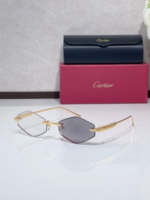 Cartier Sunglasses AAAA-10071