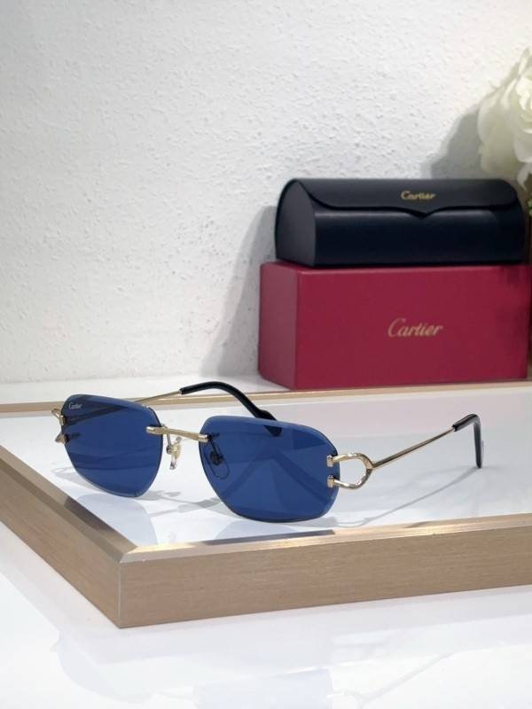 Cartier Sunglasses AAAA-10566