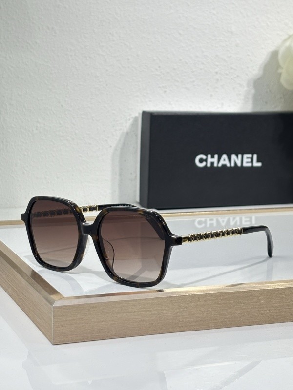 CHNL Sunglasses AAAA-5823