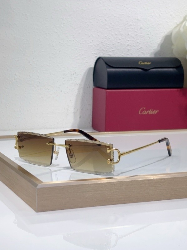 Cartier Sunglasses AAAA-10516