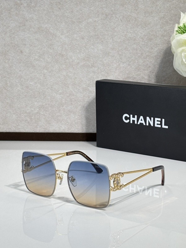 CHNL Sunglasses AAAA-5991