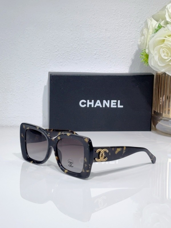 CHNL Sunglasses AAAA-5971