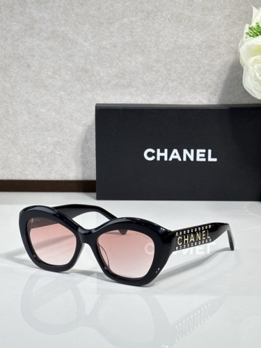 CHNL Sunglasses AAAA-6019