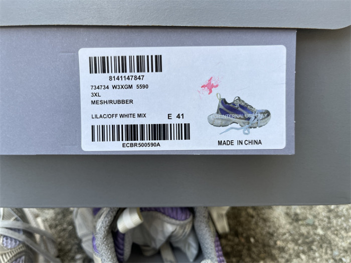 B 17FW Tripe-S High End Sneaker-672