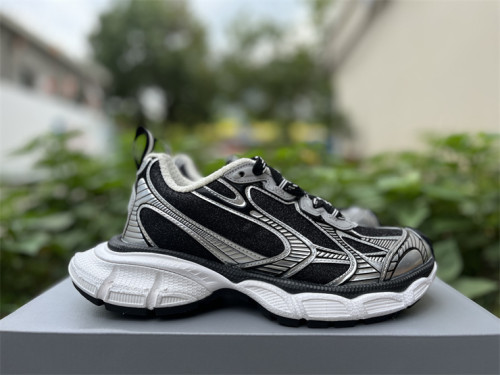 B 17FW Tripe-S High End Sneaker-673