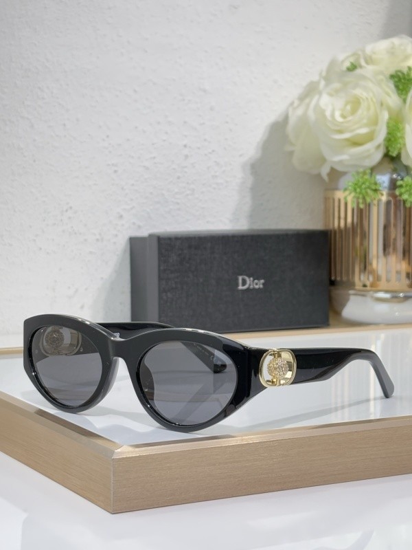 Dior Sunglasses AAAA-3878