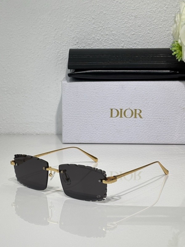 Dior Sunglasses AAAA-4278