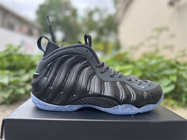 Authentic Nike Air Foamposite One  Carbon Fiber