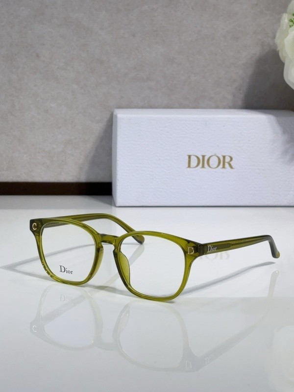 Dior Sunglasses AAAA-4127