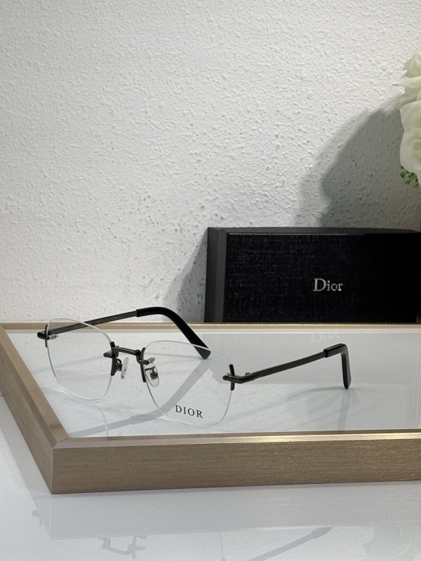 Dior Sunglasses AAAA-4037