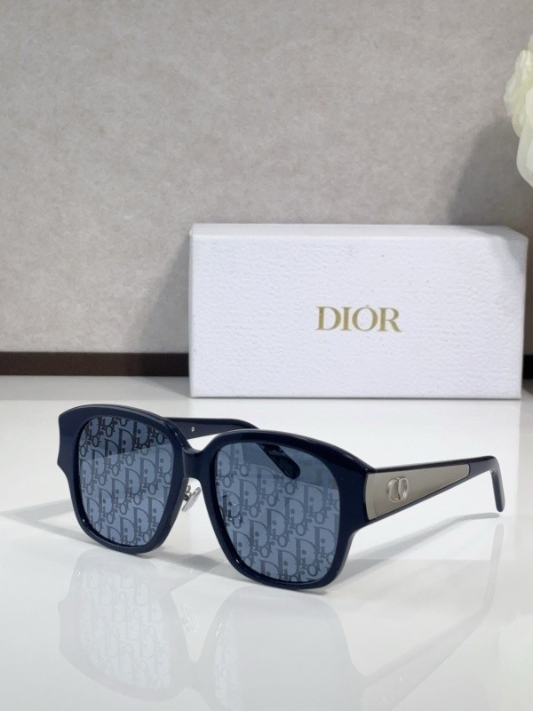 Dior Sunglasses AAAA-4149