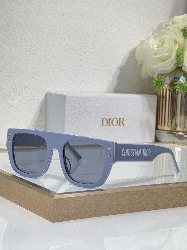 Dior Sunglasses AAAA-4116