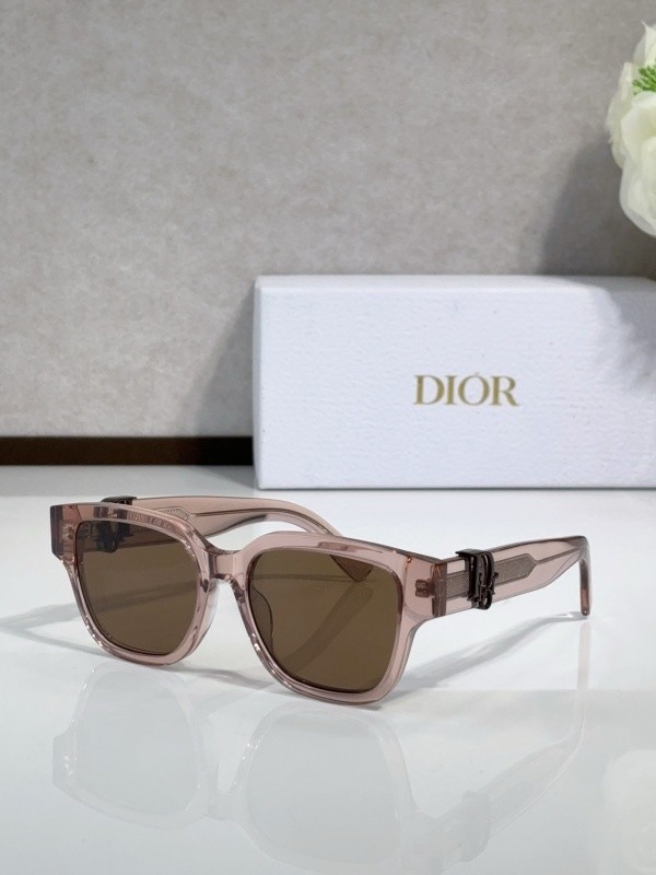 Dior Sunglasses AAAA-4183