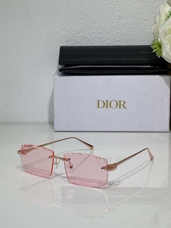 Dior Sunglasses AAAA-4283