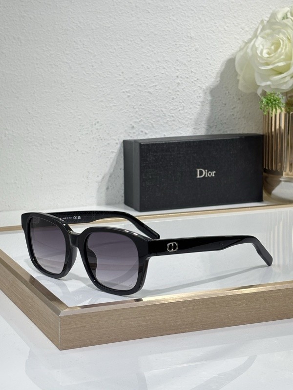 Dior Sunglasses AAAA-3932