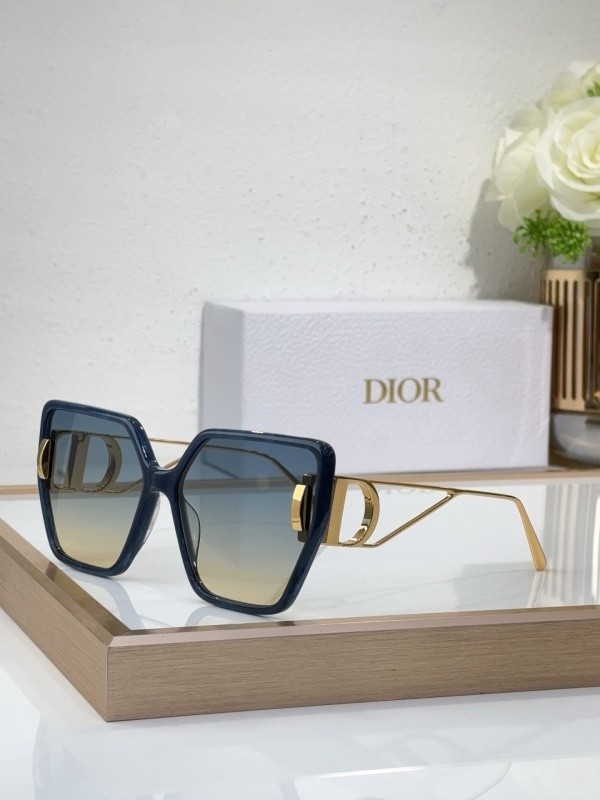 Dior Sunglasses AAAA-4255