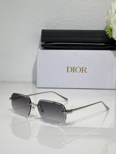 Dior Sunglasses AAAA-4267