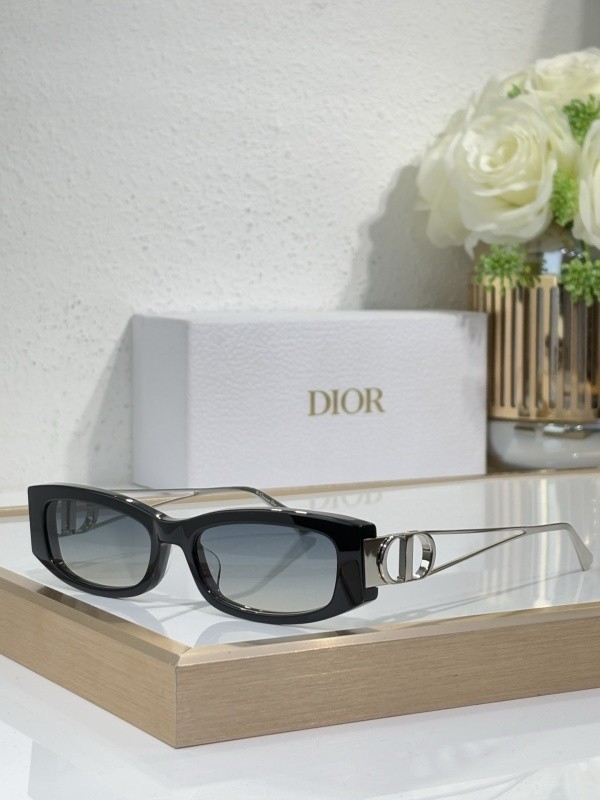 Dior Sunglasses AAAA-3887