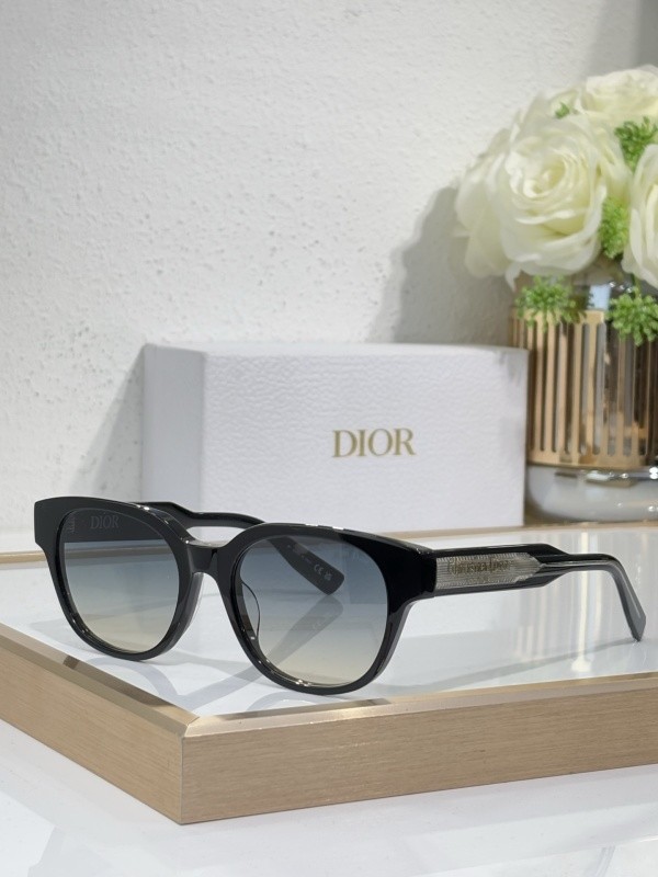 Dior Sunglasses AAAA-3966