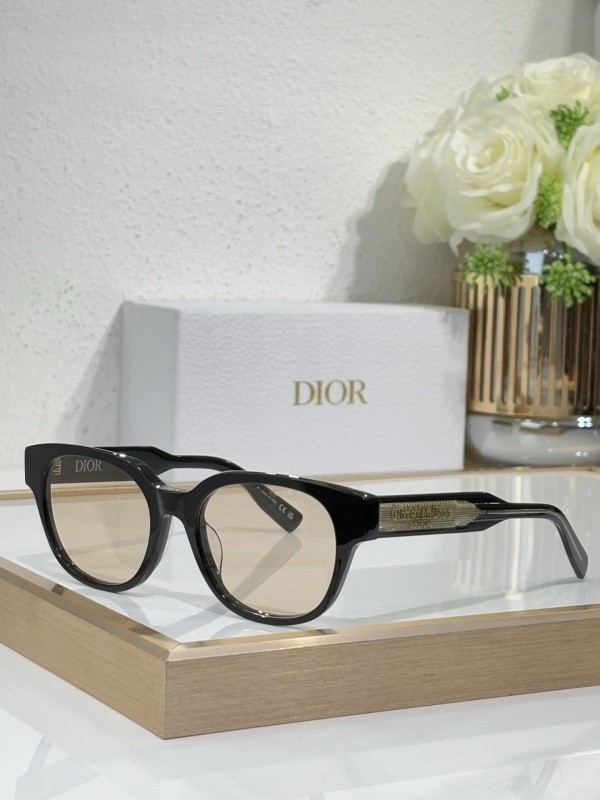 Dior Sunglasses AAAA-3965