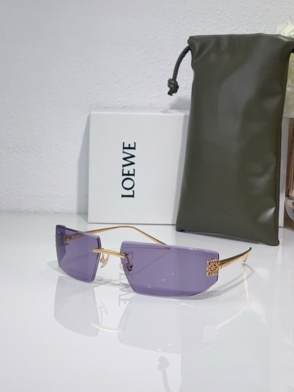 Loewe Sunglasses AAAA-995