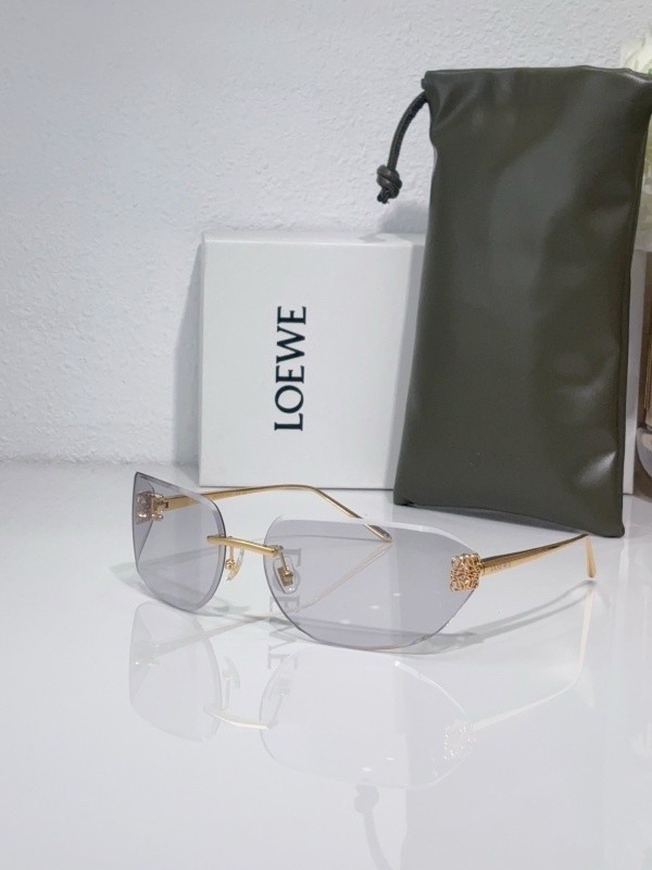 Loewe Sunglasses AAAA-1001