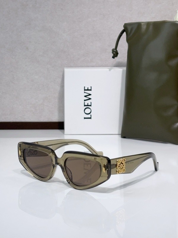 Loewe Sunglasses AAAA-1031