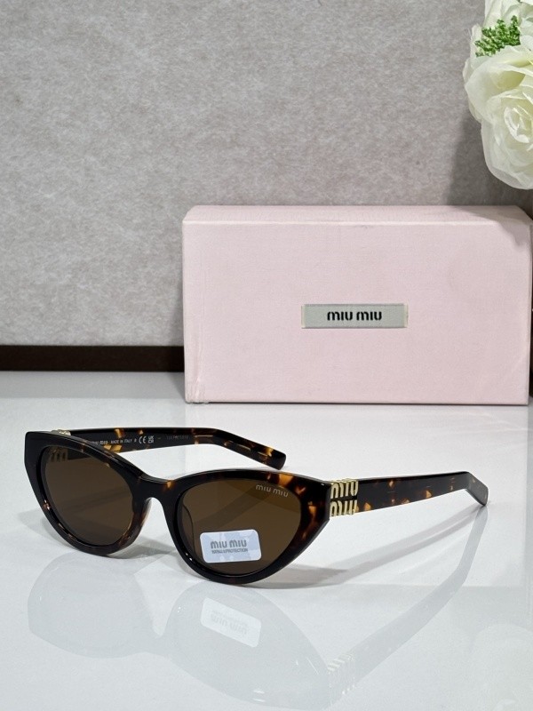 Miu Miu Sunglasses AAAA-2348