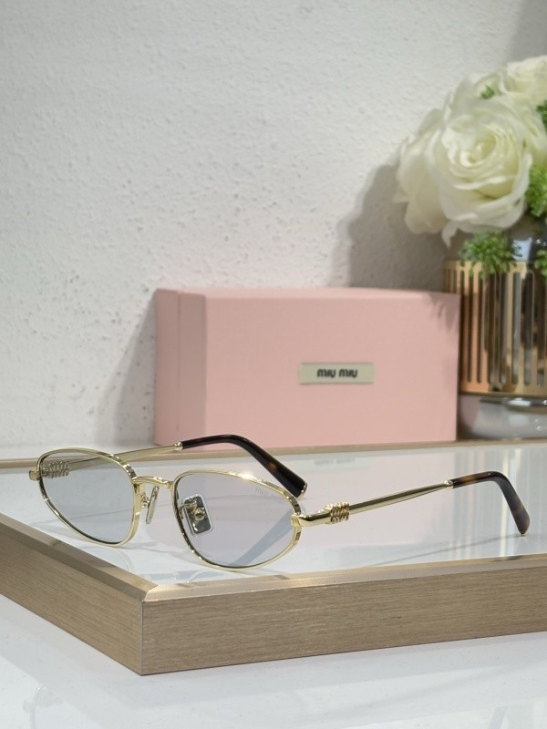 Miu Miu Sunglasses AAAA-2379