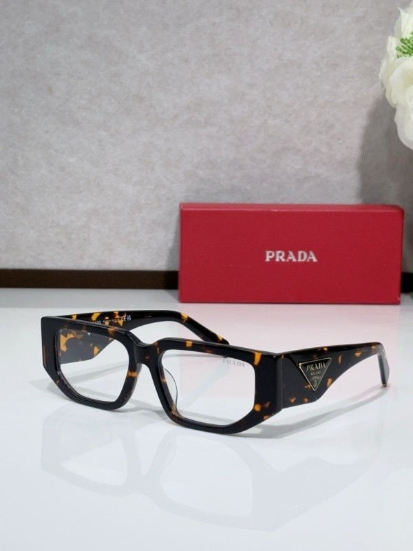 Prada Sunglasses AAAA-7020