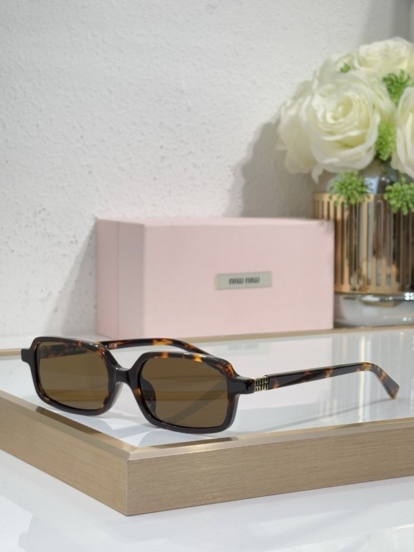 Miu Miu Sunglasses AAAA-2441