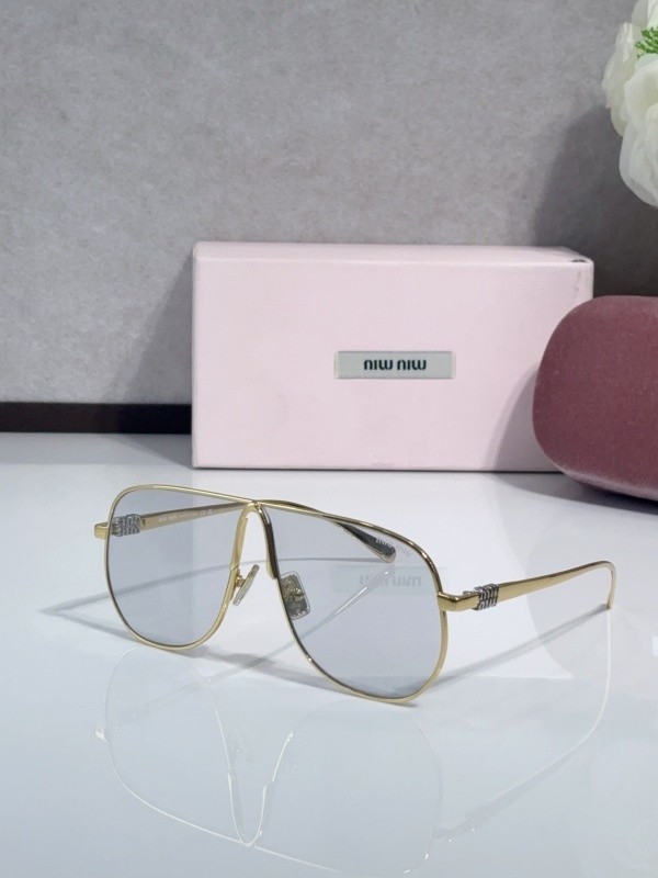 Miu Miu Sunglasses AAAA-2449