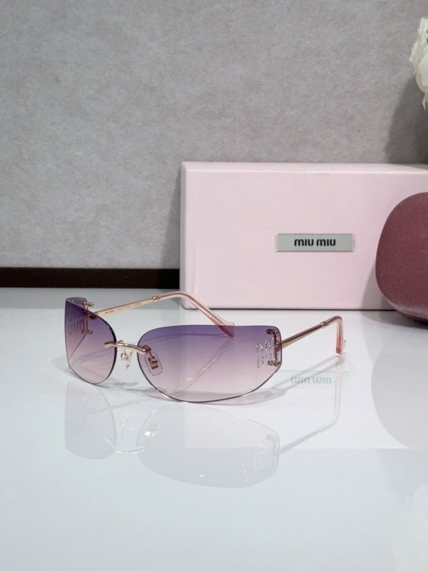 Miu Miu Sunglasses AAAA-2373