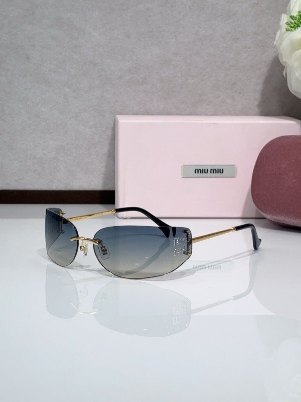 Miu Miu Sunglasses AAAA-2371