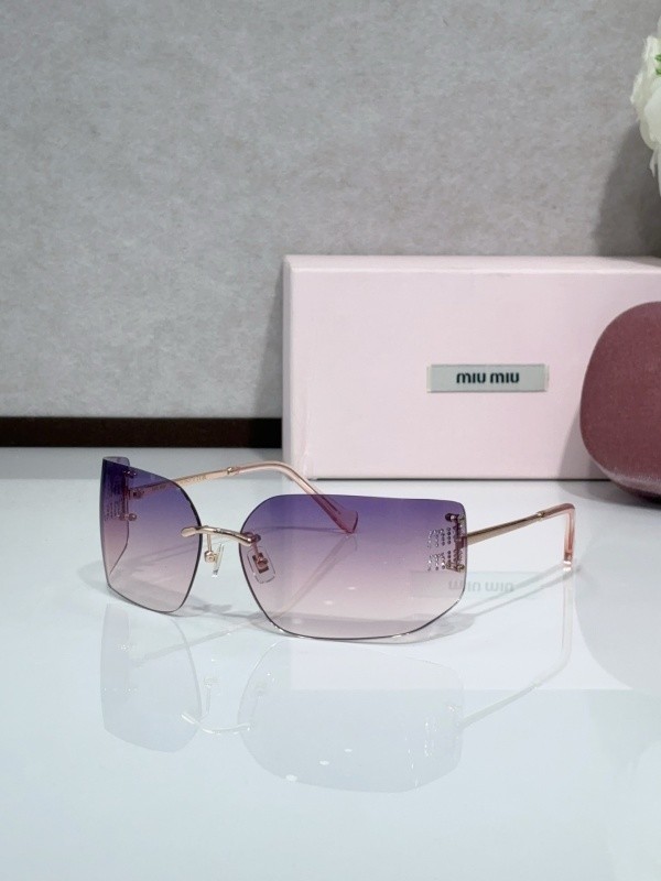 Miu Miu Sunglasses AAAA-2287