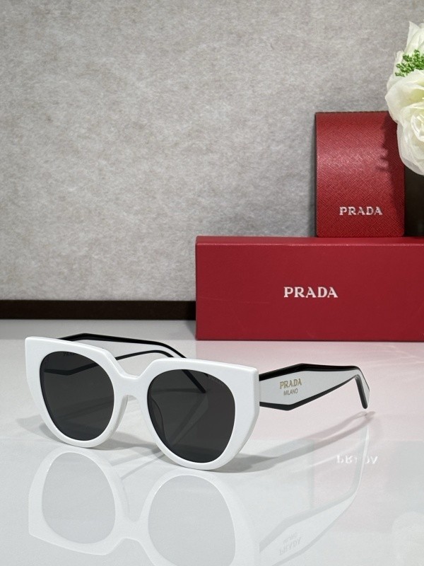 Prada Sunglasses AAAA-6789