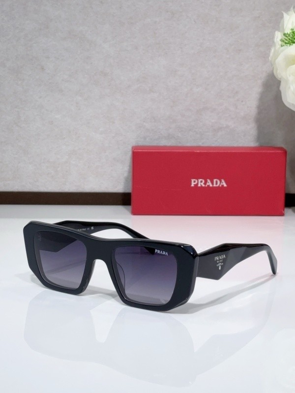 Prada Sunglasses AAAA-7121