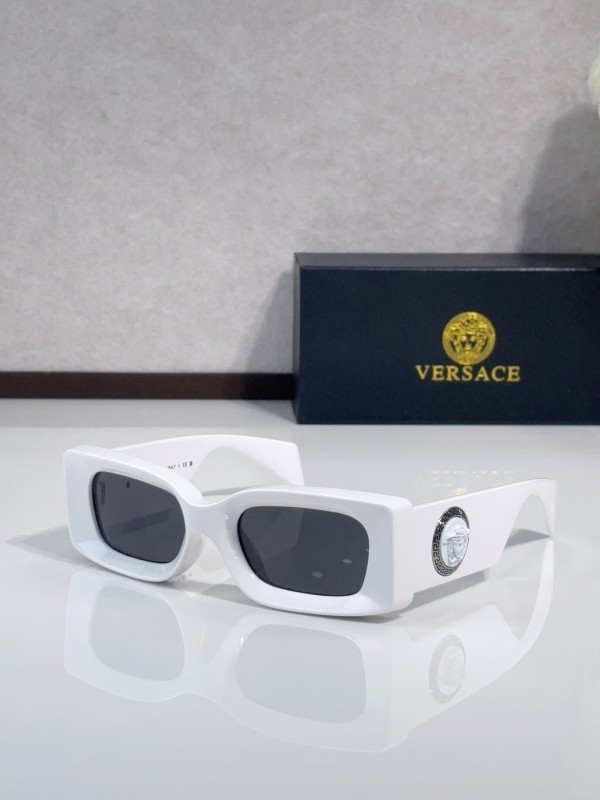 Versace Sunglasses AAAA-3933