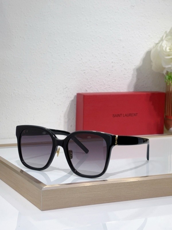 YL  Sunglasses AAAA-1418