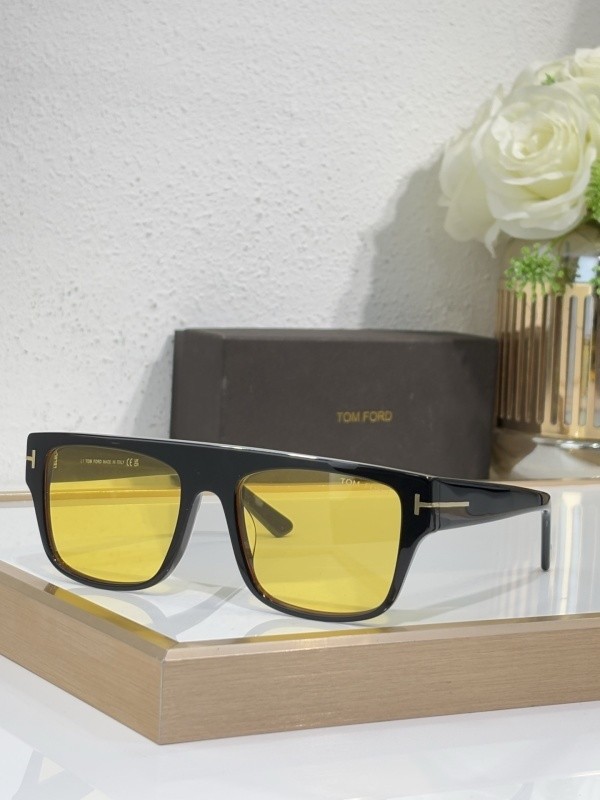 Tom Ford Sunglasses AAAA-5509