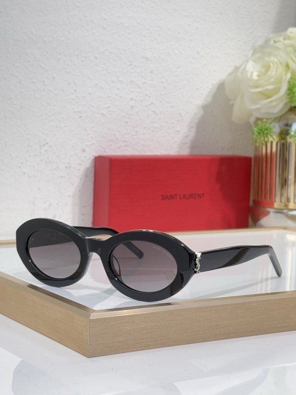 YL  Sunglasses AAAA-1517