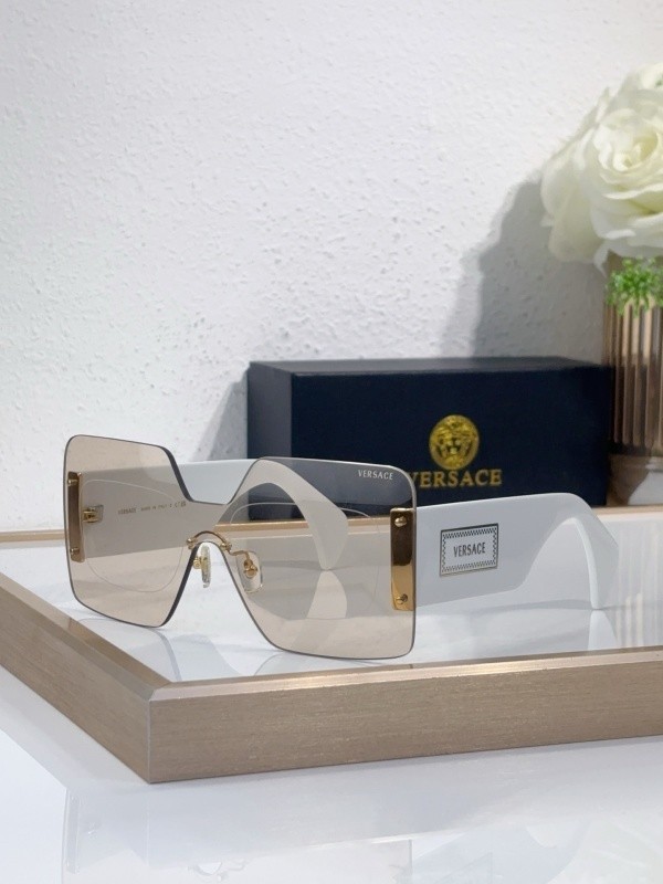Versace Sunglasses AAAA-3984