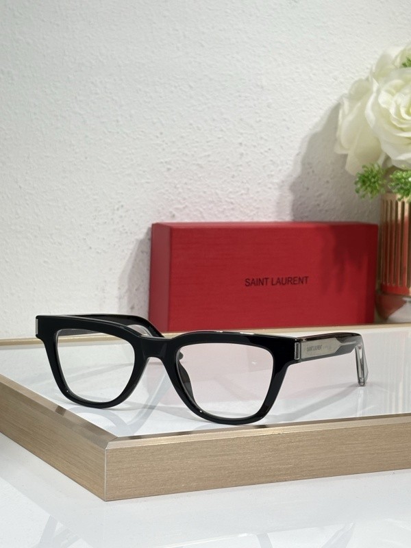 YL  Sunglasses AAAA-1499