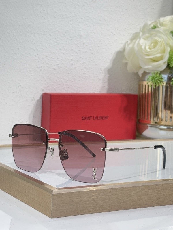 YL  Sunglasses AAAA-1468