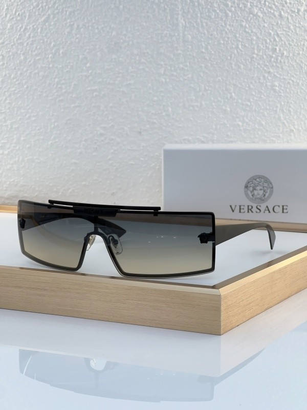 Versace Sunglasses AAAA-3957