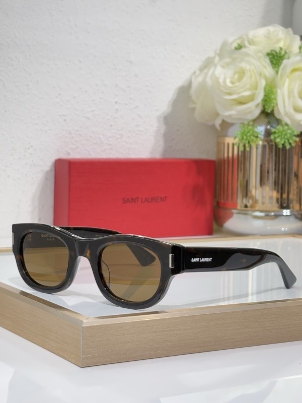 YL  Sunglasses AAAA-1411